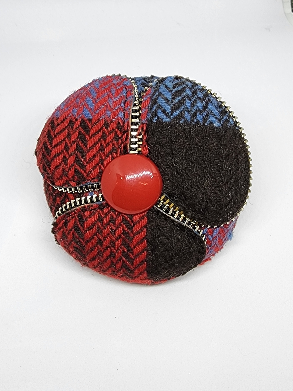 Marc Jacobs Rare Vintage Brooch Round Multicolor Fabric/Leather Zipper Detail